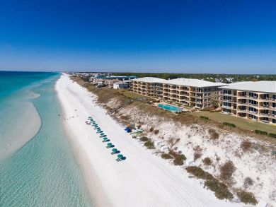 Santa Rosa Beach Vacation Condo Sleeps Ten Guests.